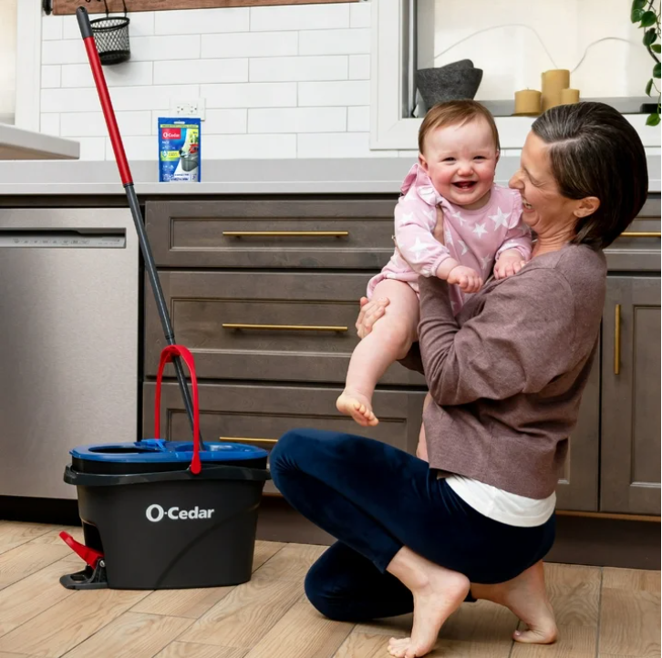 O-Cedar RinseClean Spin Mop and Bucket System 2 Tank Microfiber Mop Hands Free Floor Cleaning System
